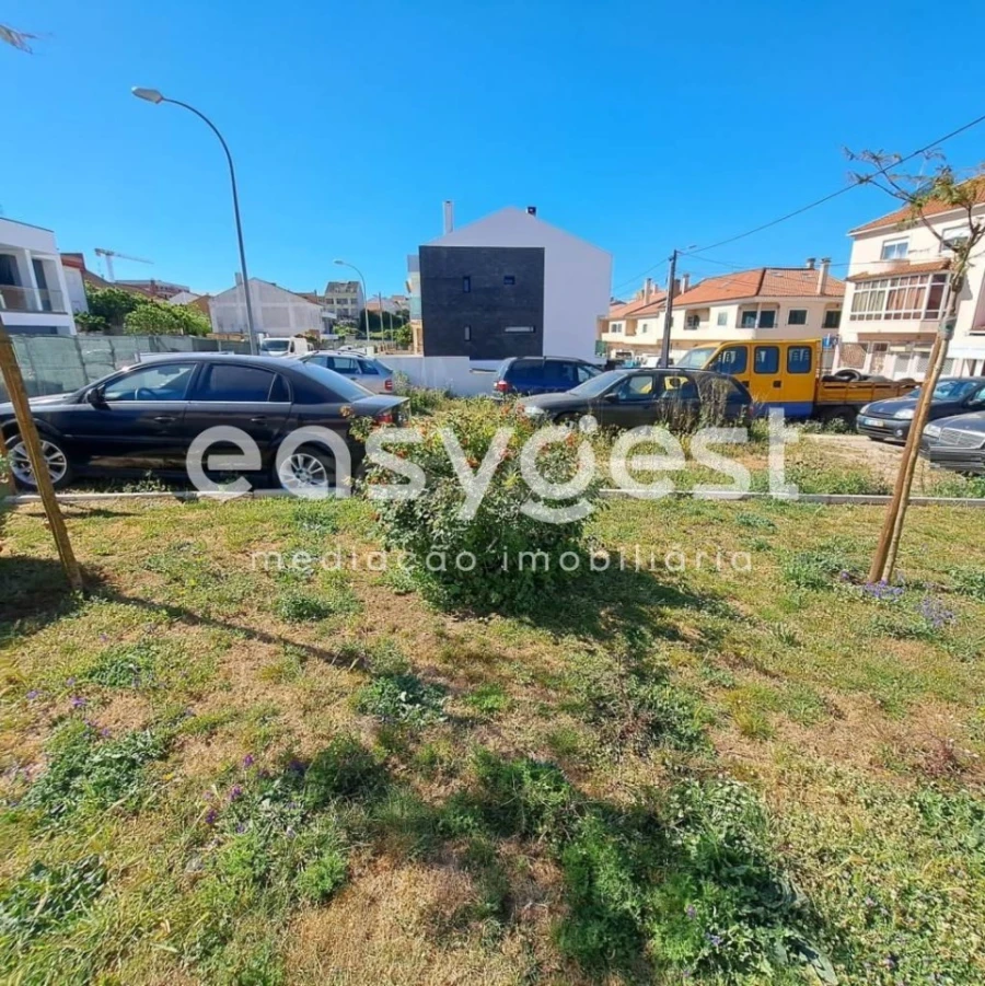 Terreno Misto para Venda em Casal de Cambra Foto 3