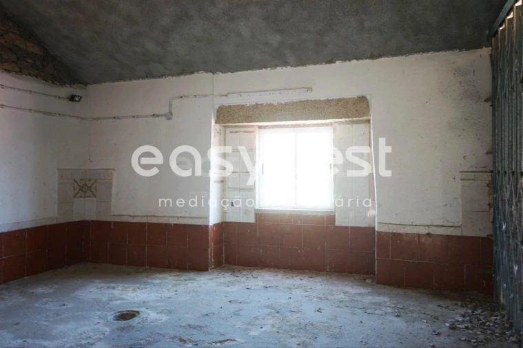 Moradia T2 para Venda em Escalhão Foto 4