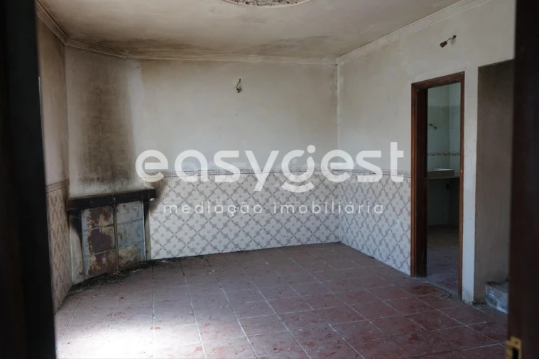 Moradia T2 para Venda em Escalhão Foto 7