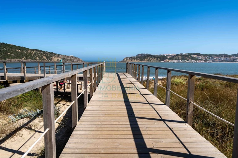 Apartamento T2 para Venda em São Martinho do Porto Foto 17