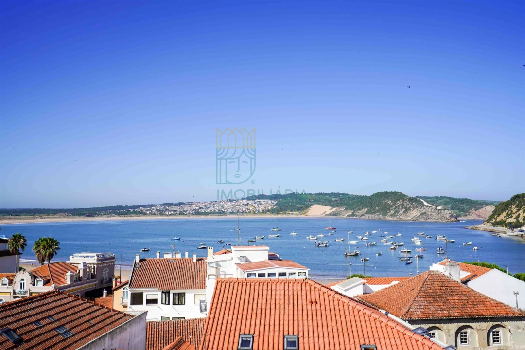 Apartamento T4 para Venda em São Martinho do Porto Foto 27