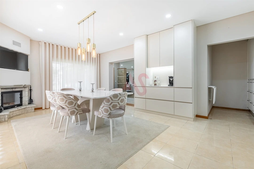 Moradia T3 para Venda em Idães Foto 21