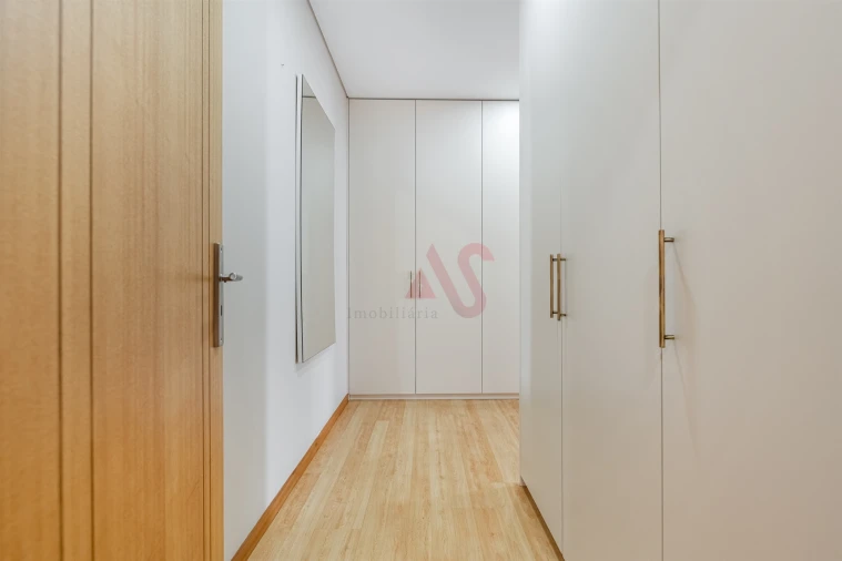 Moradia T3 para Venda em Idães Foto 28