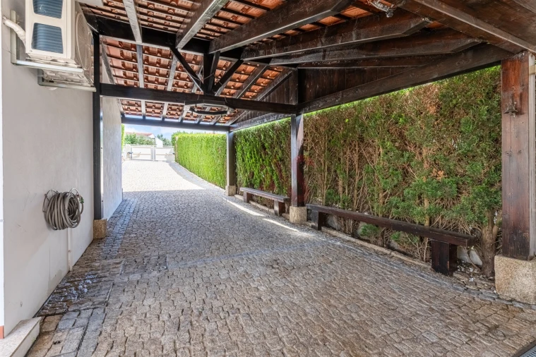 Moradia T3 para Venda em Idães Foto 10