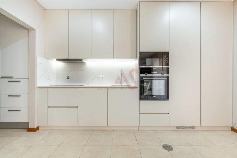 Moradia T3 para Venda em Idães Foto 20