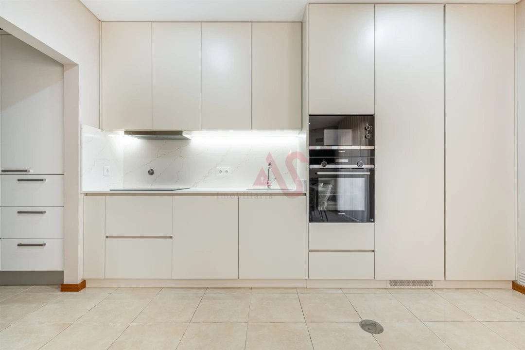 Moradia T3 para Venda em Idães Foto 20