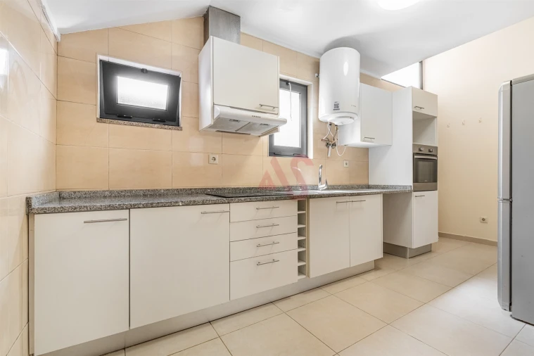 Moradia T2 para Venda em Ferreiros e Gondizalves Foto 5