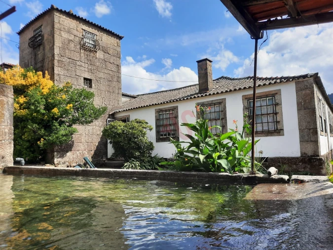 Quinta T9 para Venda em Roriz Foto 1