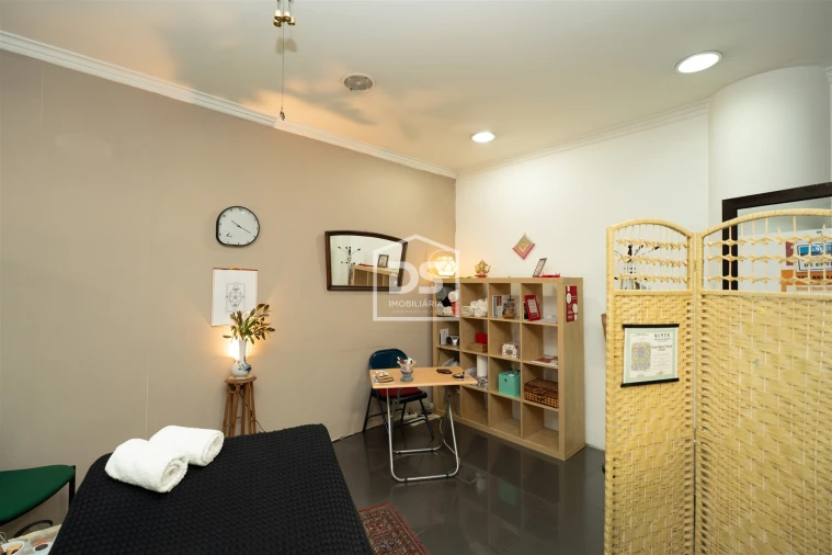 Loja para Trespasse em Leiria, Pousos, Barreira e Cortes Foto 3