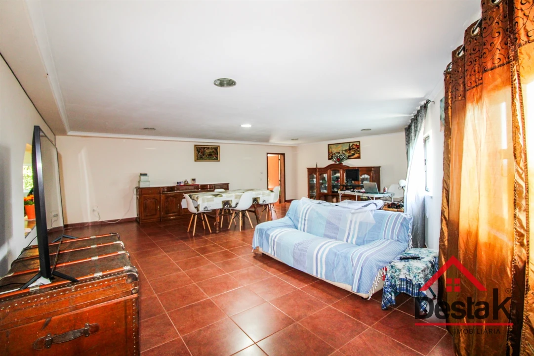 Moradia T3 para Venda em São João da Serra Foto 10