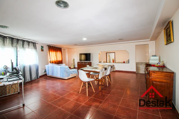 Moradia T3 para Venda em São João da Serra Foto 8