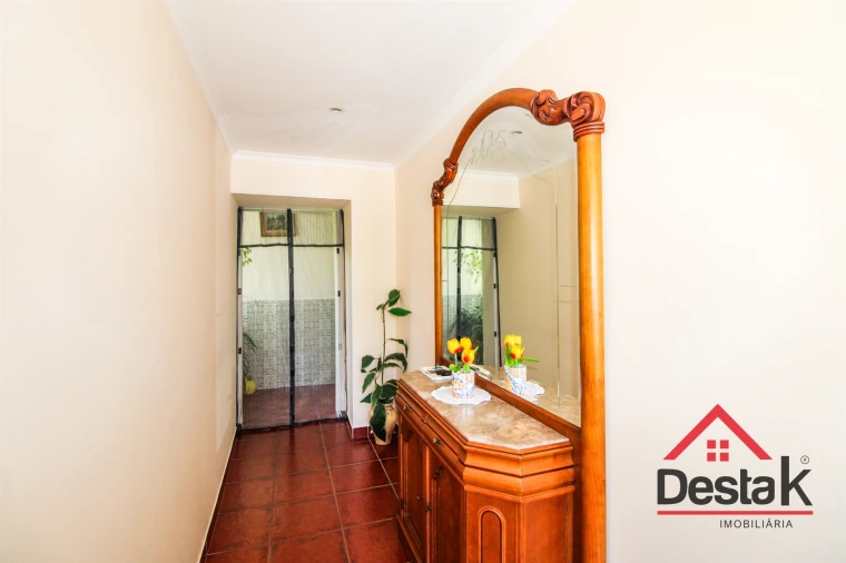 Moradia T3 para Venda em São João da Serra Foto 6