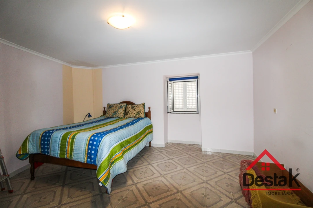 Moradia T3 para Venda em São João da Serra Foto 20