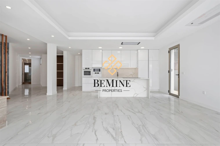 Moradia T3 para Venda em Fajã da Ovelha Foto 14