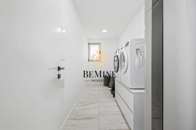 Moradia T3 para Venda em Fajã da Ovelha Foto 19