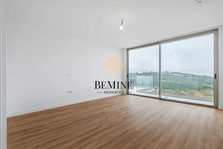 Moradia T3 para Venda em Fajã da Ovelha Foto 30