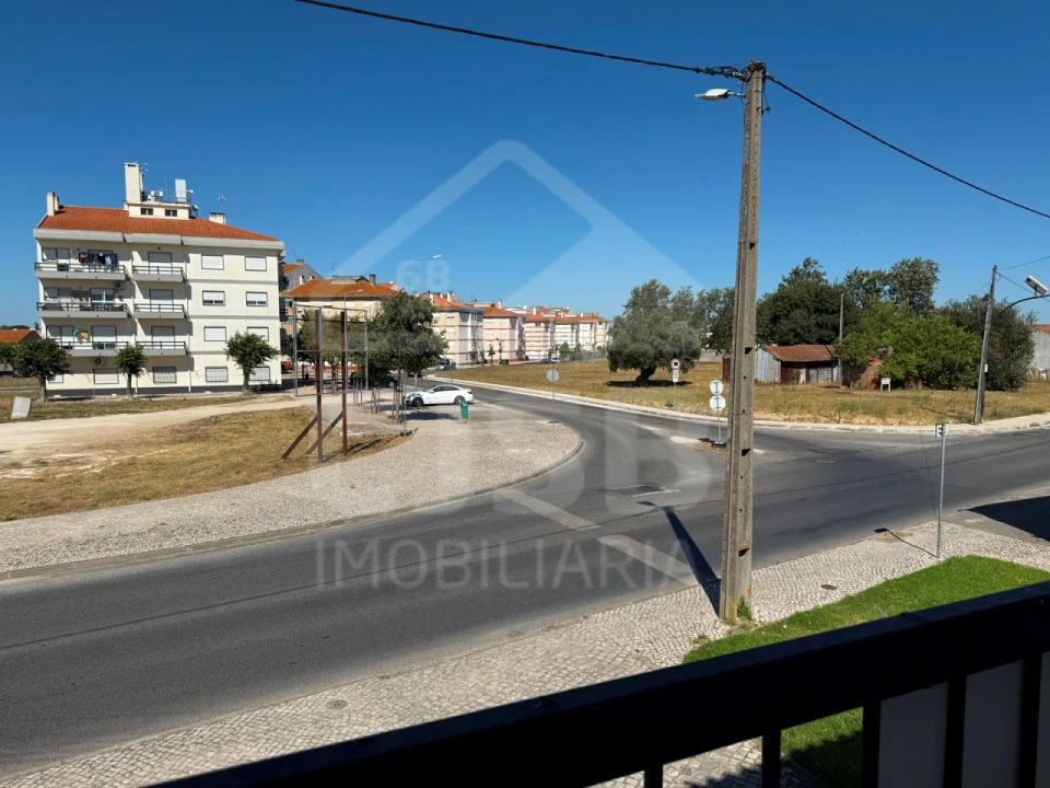 Moradia T5 para Venda em Benavente Foto 35