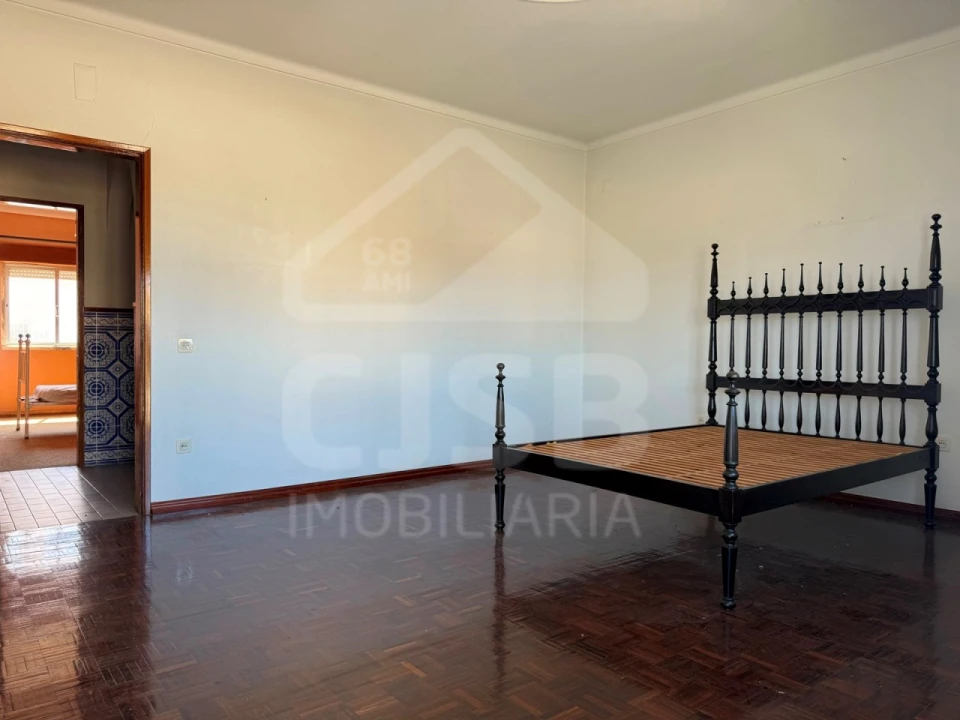 Moradia T5 para Venda em Benavente Foto 19