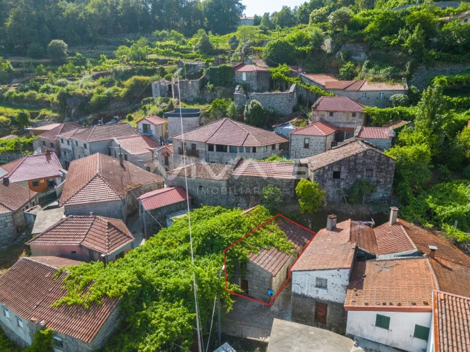 Moradia T0 para Venda em Cibões e Brufe Foto 4