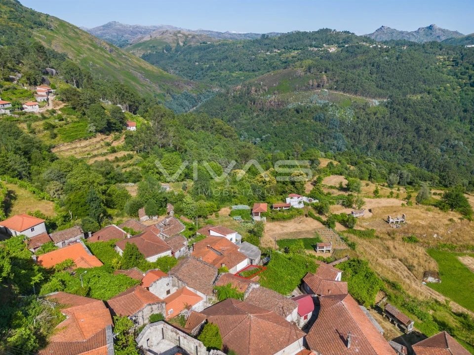 Moradia T0 para Venda em Cibões e Brufe Foto 15