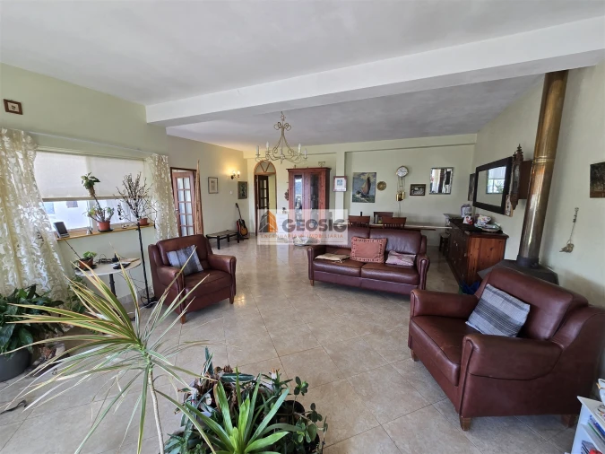 Moradia T2 para Venda em São Barnabe Foto 16