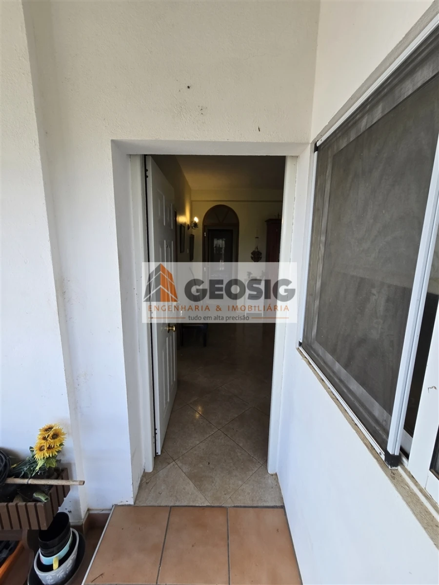 Moradia T2 para Venda em São Barnabe Foto 10