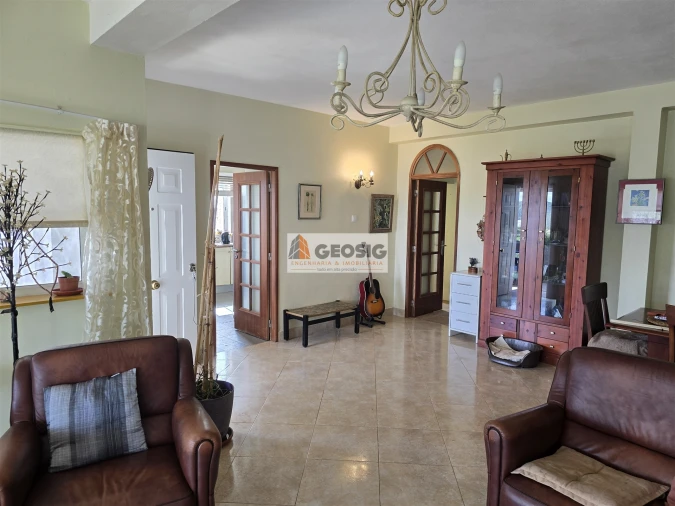 Moradia T2 para Venda em São Barnabe Foto 17