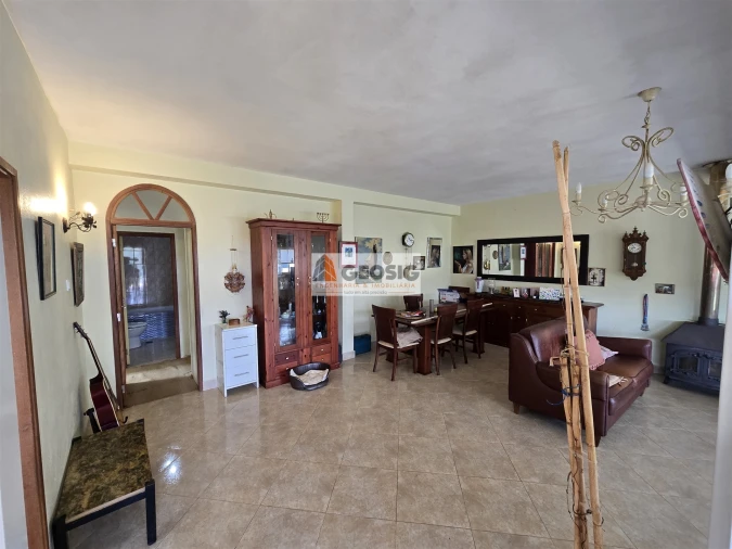 Moradia T2 para Venda em São Barnabe Foto 11