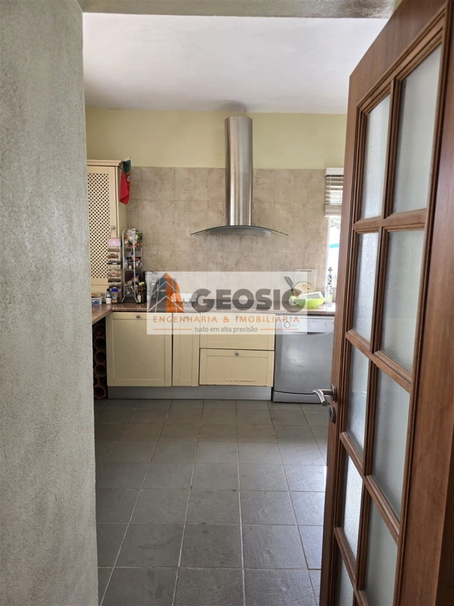 Moradia T2 para Venda em São Barnabe Foto 18