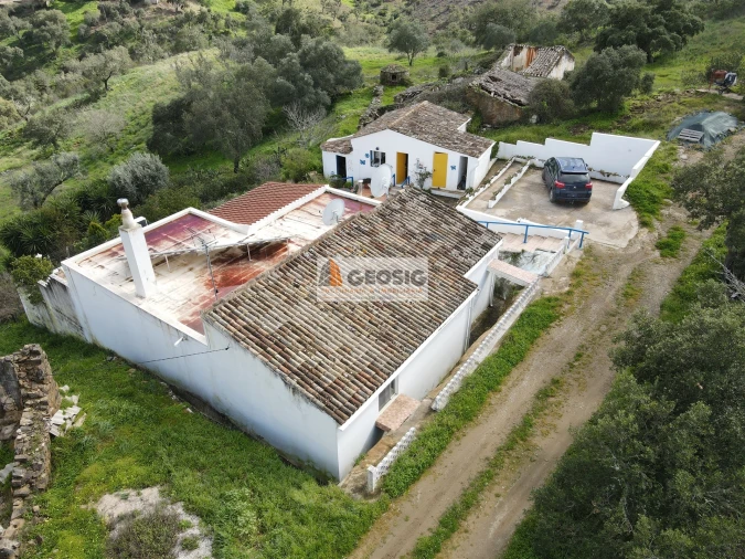 Moradia T2 para Venda em São Barnabe Foto 7