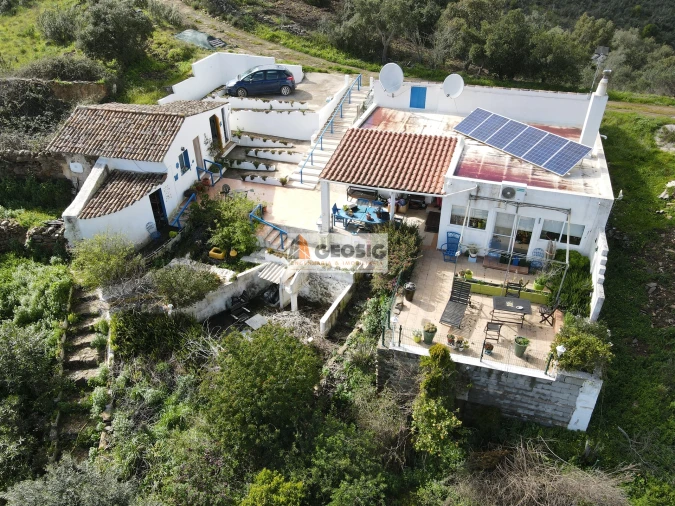 Moradia T2 para Venda em São Barnabe