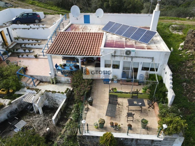 Moradia T2 para Venda em São Barnabe Foto 4