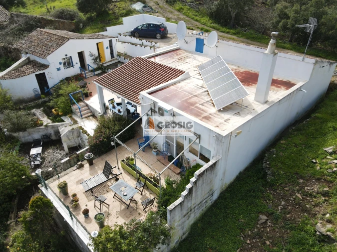 Moradia T2 para Venda em São Barnabe Foto 3