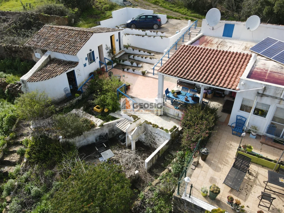 Moradia T2 para Venda em São Barnabe Foto 2