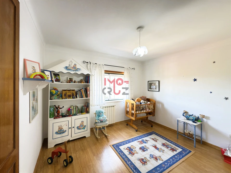 Moradia T5 para Venda em Gaeiras Foto 18