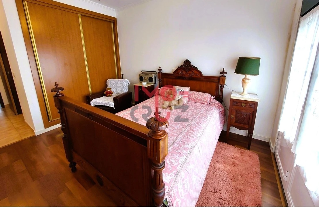 Moradia T5 para Venda em Gaeiras Foto 11