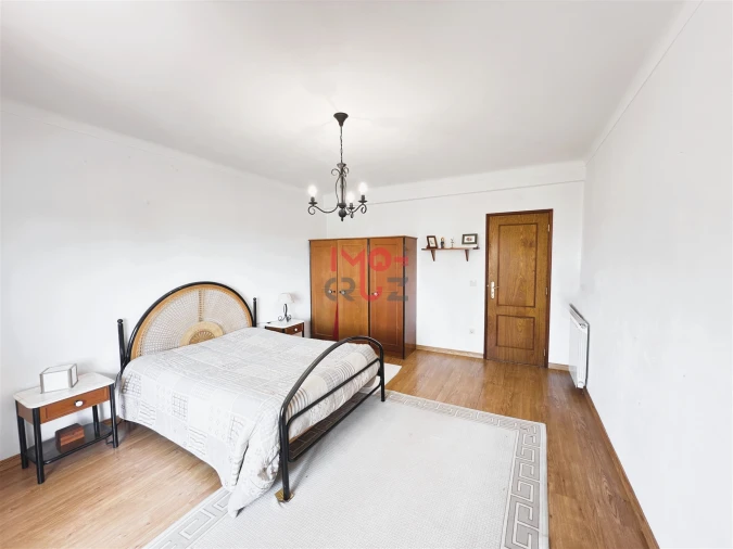 Moradia T5 para Venda em Gaeiras Foto 26