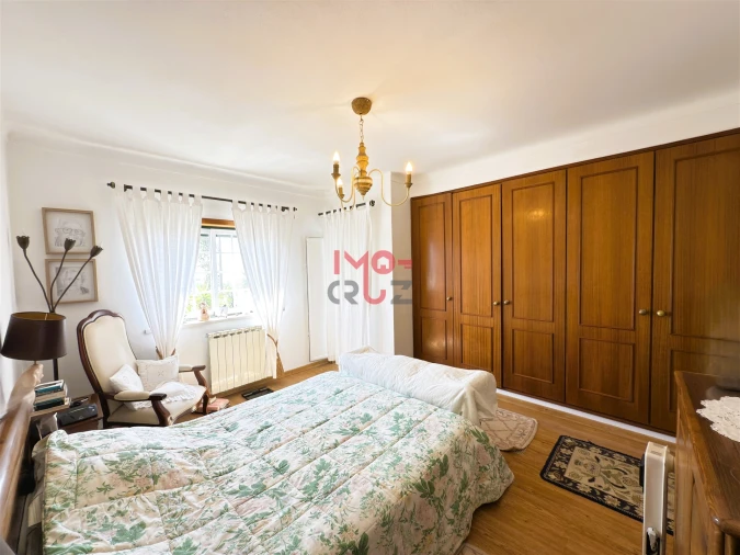 Moradia T5 para Venda em Gaeiras Foto 23