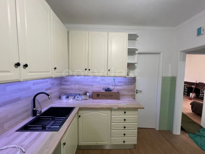 Moradia T4 para Venda em Trouxemil e Torre de Vilela Foto 6