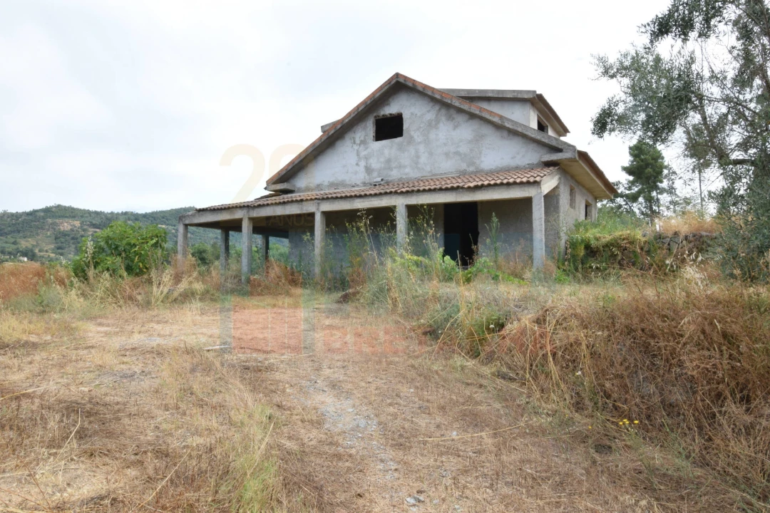 Terreno para Venda em Pero Viseu Foto 14