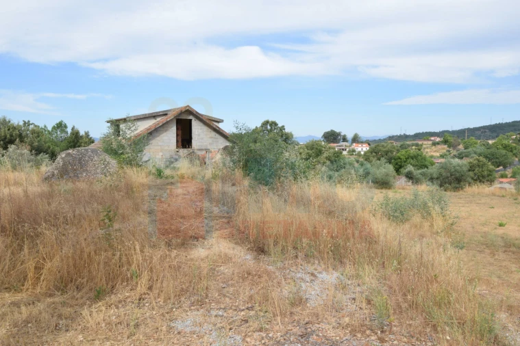 Terreno para Venda em Pero Viseu Foto 26