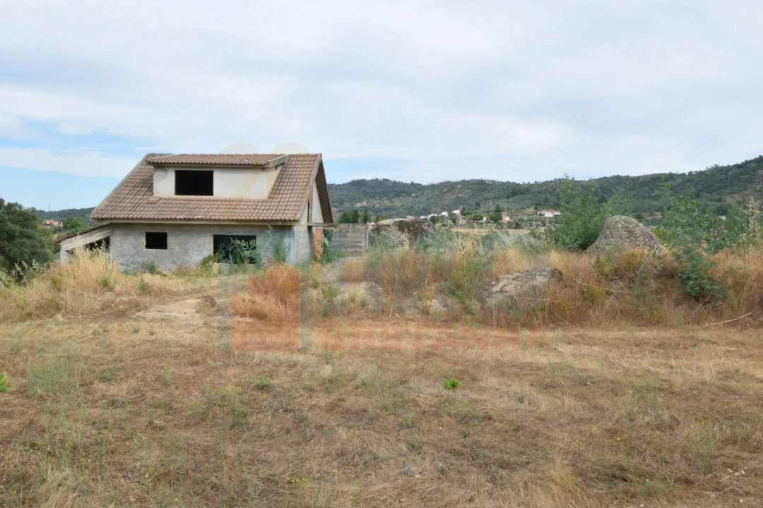 Terreno para Venda em Pero Viseu Foto 31