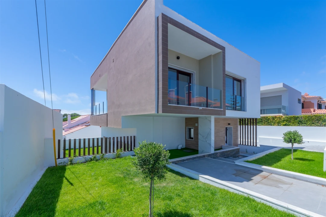 Moradia T3 para Venda em Cascais e Estoril Foto 1