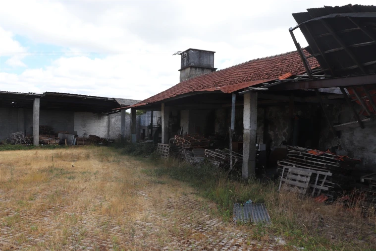 Armazém para Venda em Lustosa e Barrosas (Santo Estêvão) Foto 21