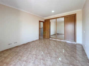Moradia T4 para Venda em Castelo Branco