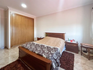Moradia T4 para Venda em Castelo Branco