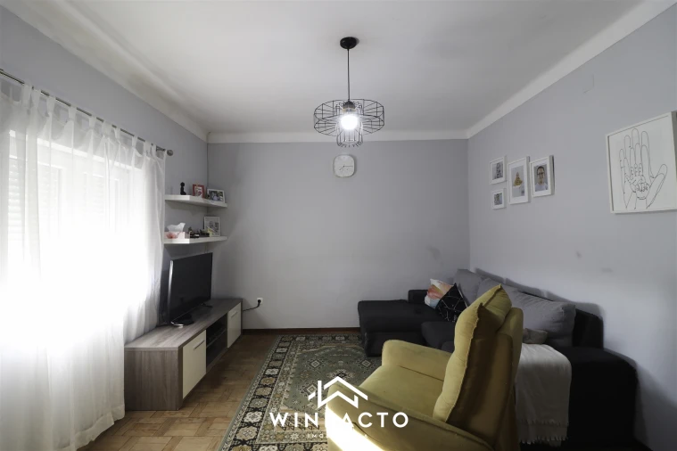 Moradia T4 para Venda em Senhorim Foto 18