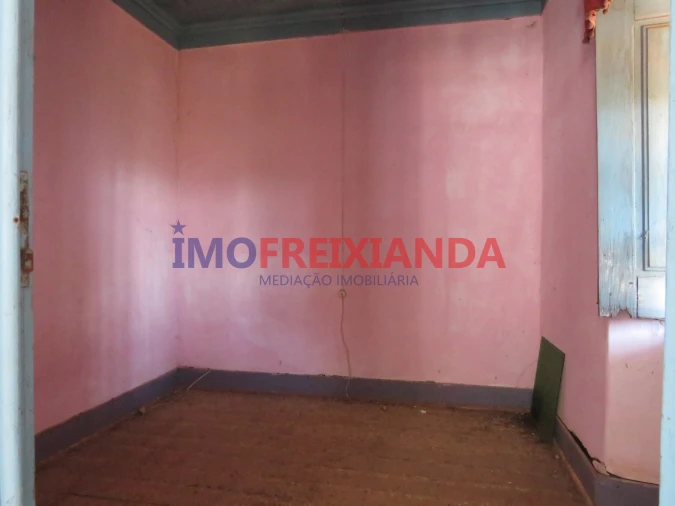 Moradia T2 para Venda em Alvaiázere Foto 12