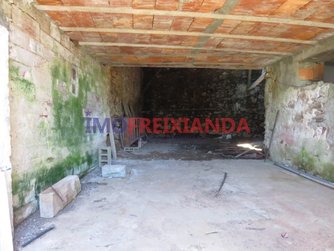 Moradia T2 para Venda em Alvaiázere Foto 9