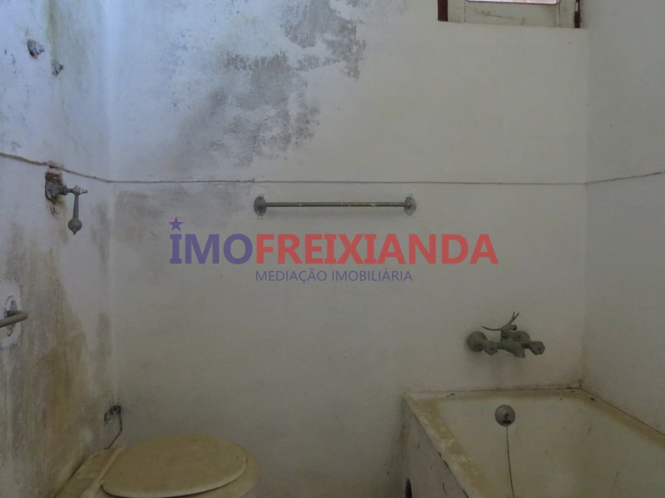 Moradia T2 para Venda em Alvaiázere Foto 18